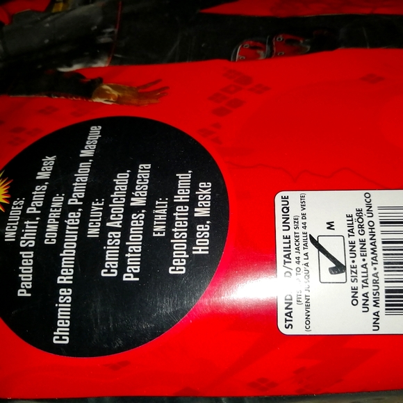 Suicide Squad Deadshot Adult Costume Standard Size Padded Top, pant and mask NEW - Picture 5 of 6